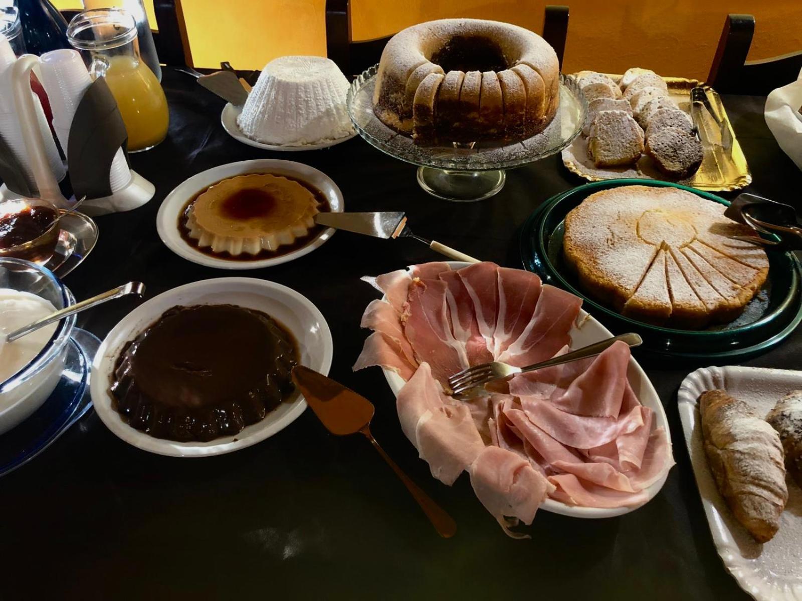Tratalias Agriturismo Santa Lucia מראה חיצוני תמונה